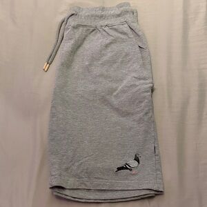 Staple sweatshorts